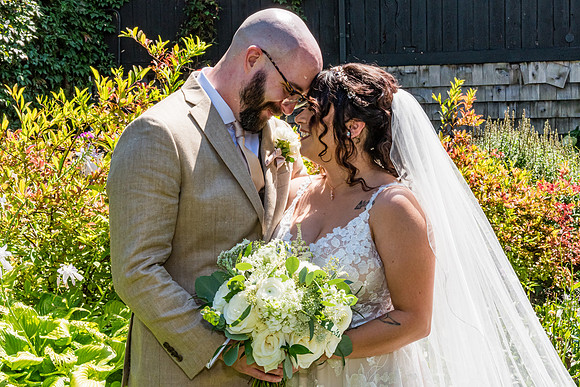 Wedding at The Loft at Jacks Barn in Oxford NJ in August taken by Cherryville Photography located in Clinton, NJ-10