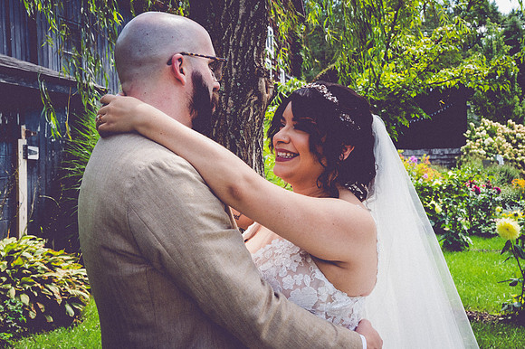 Wedding at The Loft at Jacks Barn in Oxford NJ in August taken by Cherryville Photography located in Clinton, NJ-14