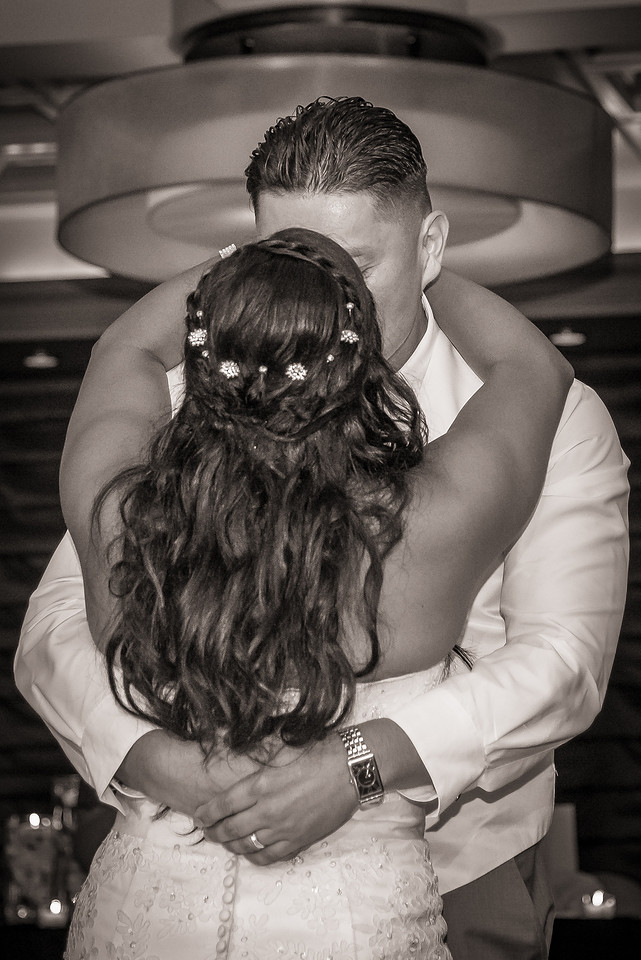 1,cherryville-photography-clinton-hunterdon-county-NJ-wedding-photographer, cute-sweet--fun-must-have-bride-groom-picture-the-imperia
