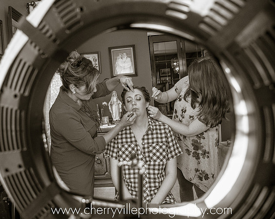 #NJWedding #BeaverBrookCC #CherryvillePhotography cherryville-photography-cute-sweet-fun-must-have-bride-groom-picture-beaverbrook-cc