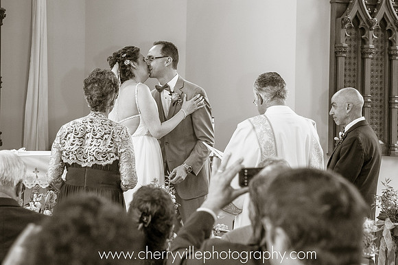 #NJWedding #BeaverBrookCC #CherryvillePhotography cherryville-photography-cute-sweet-fun-must-have-bride-groom-picture-beaverbrook-cc