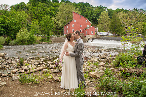 #NJWedding #BeaverBrookCC #CherryvillePhotography cherryville-photography-cute-sweet-fun-must-have-bride-groom-picture-beaverbrook-cc