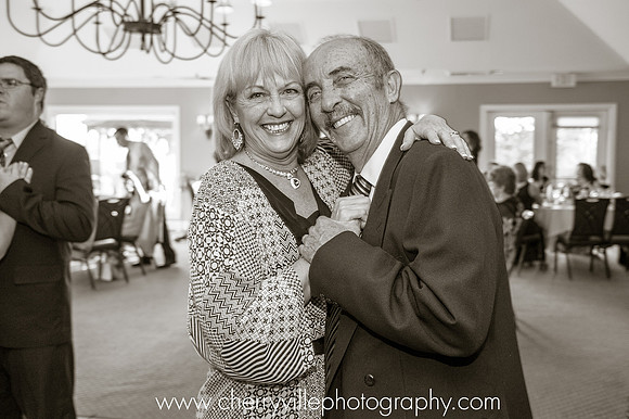 #NJWedding #BeaverBrookCC #CherryvillePhotography cherryville-photography-cute-sweet-fun-must-have-bride-groom-picture-beaverbrook-cc