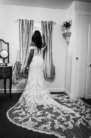Wedding at BelloGiorno in July taken by Cherryville Photography located in Clinton, NJ-11