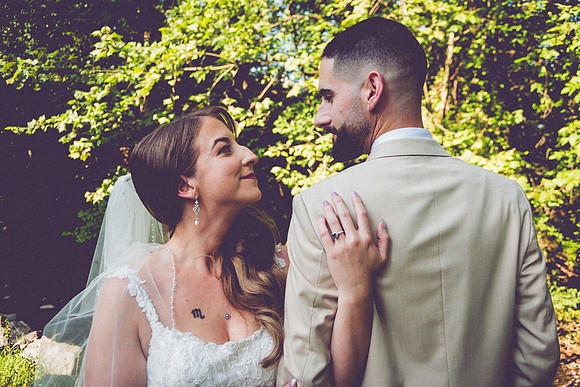 025Wedding Photography at the Grain House at Olde Mill Inn taken by CherryvillePhotography Flemington, Clinton, Hunterdon County NJ
