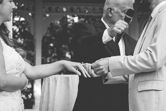 030Wedding Photography at the Grain House at Olde Mill Inn taken by CherryvillePhotography Flemington, Clinton, Hunterdon County NJ