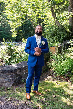 Wedding at BelloGiorno in July taken by Cherryville Photography located in Clinton, NJ-12