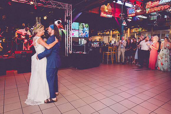 010Wedding Photography at Martells Tiki Bar taken by CherryvillePhotography Flemington, Clinton, Hunterdon County NJ