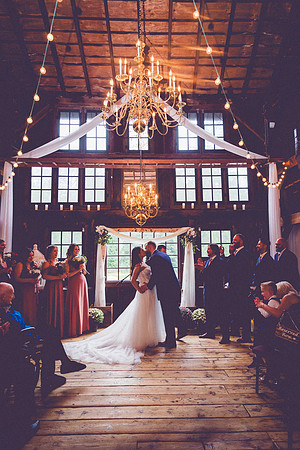 019Wedding Photography at The Loft at Jacks Barn taken by CherryvillePhotography Flemington, Clinton, Hunterdon County NJ