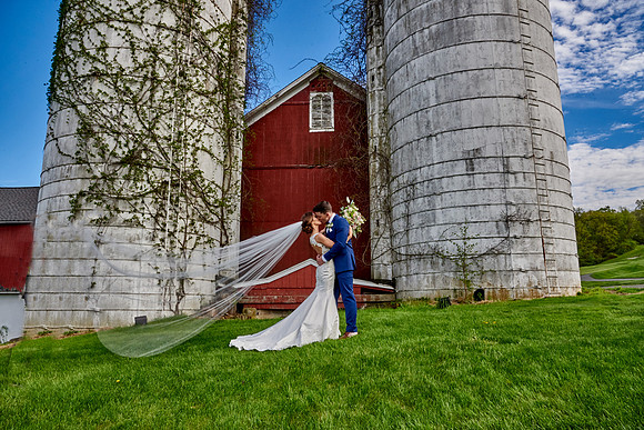 #CherryvillePhotography #NJWedding #BritAndScottTieTheKnot #SkyViewCC18