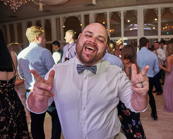 #CherryvillePhotography #NJWedding #BritAndScottTieTheKnot #SkyViewCC61