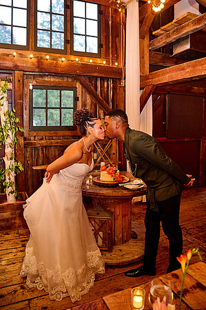 113Wedding Photography at Jacks Barn in Oxford NJ taken by CherryvillePhotography Flemington, Clinton, Hunterdon County NJ