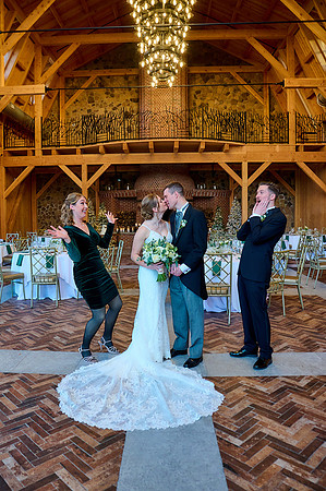 965Wedding Photography at the Silo at the Farmhouse in Hampton NJ taken by CherryvillePhotography Flemington, Clinton, Hunterdon County NJ