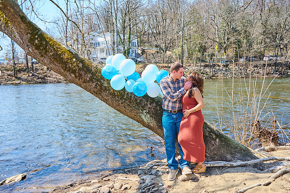 66Family newborn children Christmas Photography andaken by CherryvillePhotography Flemington, Clinton, Hunterdon County NJ