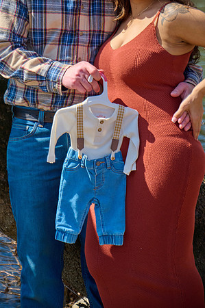 98Family newborn children Christmas Photography andaken by CherryvillePhotography Flemington, Clinton, Hunterdon County NJ