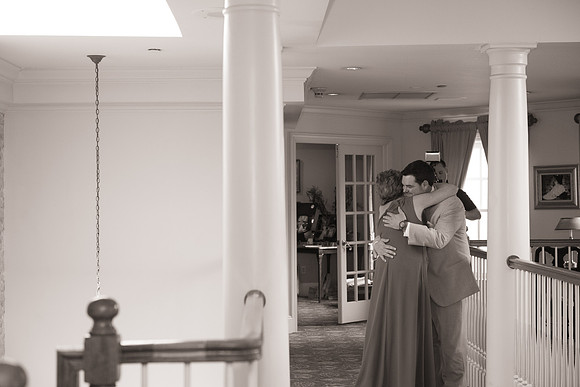 5,clinton-hunterdon-county-NJ-wedding-photographer, cute-sweet--fun-must-have-bride-groom-picture-olde-mill-inn