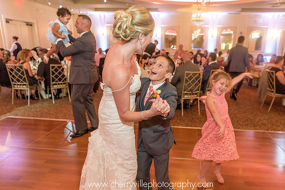 081#NJWedding #TheFarmhouse #CherryvillePhotography cherryville-photography-clinton-hunterdon-county-NJ-wedding-photographer, cute-sweet-fun-must-have-bride-groom-picture
