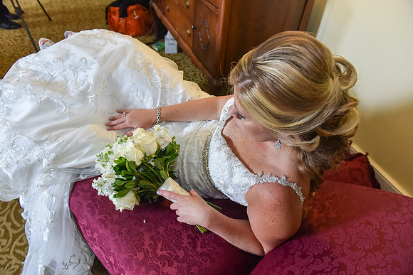 6,#NJWedding #CherryvillePhotography #DavidsCountryInn #RutherfordHall cherryville-photography-clinton-hunterdon-county-NJ-wedding-photographer, cute-sweet--fun-must-have-bride-groom-picture-davids-co