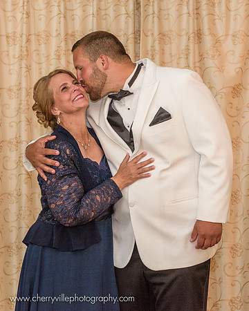 023#NJWedding #MountainViewChalet #CherryvillePhotography cherryville-photography-clinton-hunterdon-county-NJ-wedding-photographer, cute-sweet--fun-must-have-bride-groom-picture-mountain-view-chalet