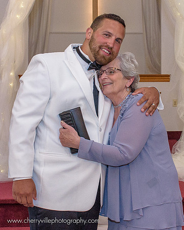 031#NJWedding #MountainViewChalet #CherryvillePhotography cherryville-photography-clinton-hunterdon-county-NJ-wedding-photographer, cute-sweet--fun-must-have-bride-groom-picture-mountain-view-chalet