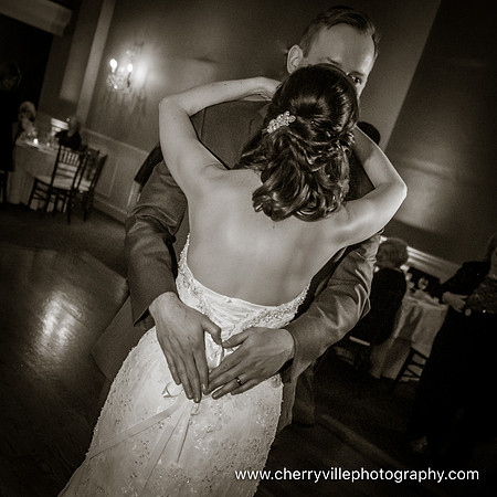 39#NJWedding #DavidsCountryInn #CherryvillePhotography cherryville-photography-clinton-hunterdon-county-NJ-wedding-photographer, cute-sweet--fun-must-have-bride-groom-picture-davids-country-inn