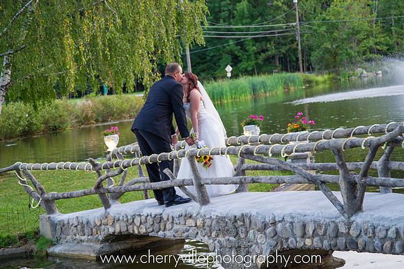 #PeronaFarm #CherryvillePhotography #NJWedding  #NJWedding #CherryvillePhotography cherryville-photography-clinton-hunterdon-county-NJ-wedding-photographer1325