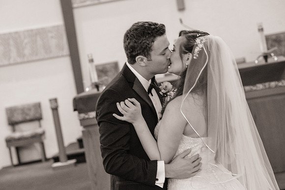 9,#NJWedding #ButtonWoodManor #CherryvillePhotography cherryville-photography-clinton-hunterdon-county-NJ-wedding-photographer, cute-sweet--fun-must-have-bride-groom-picture-buttonwood-manor