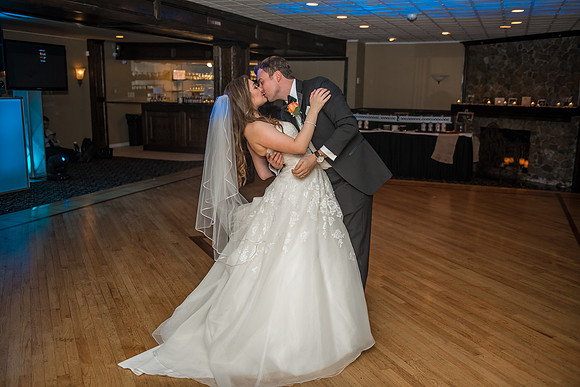 19,#NJWedding #ButtonWoodManor #CherryvillePhotography cherryville-photography-clinton-hunterdon-county-NJ-wedding-photographer, cute-sweet--fun-must-have-bride-groom-picture-buttonwood-manor