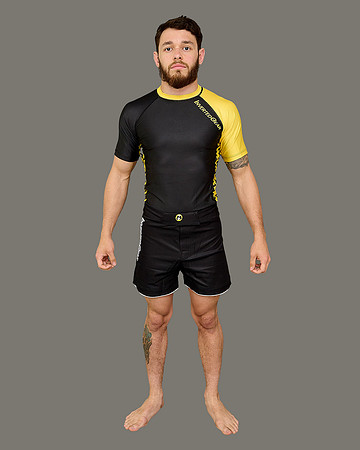 BlackYellowModel00002