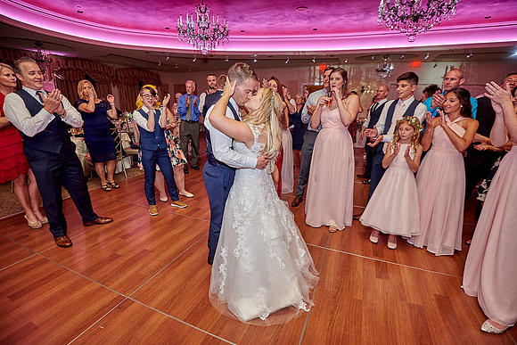 #CherryvillePhotography #TheFarmhouse 90
