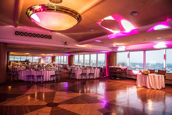 17,clinton-hunterdon-county-NJ-wedding-photographer, cute-sweet--fun-must-have-bride-groom-picture-metropolitan-room-newark-club-cherryville-photography