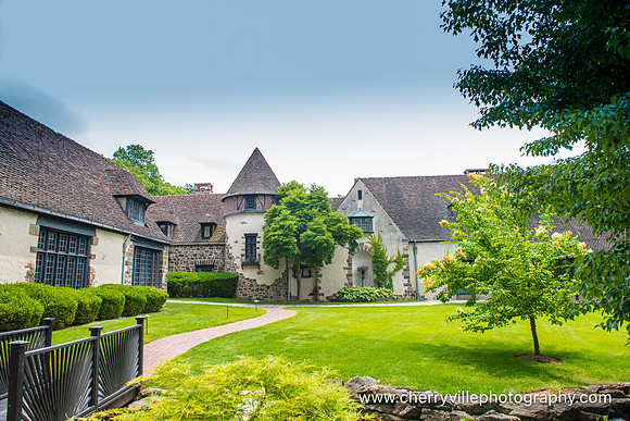 2clinton-hunterdon-county-NJ-wedding-photographer, cute-sweet--fun-must-have-bride-groom-picture06