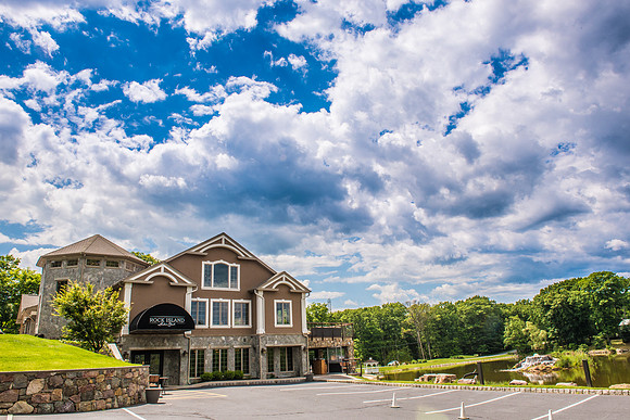 14,clinton-hunterdon-county-NJ-wedding-photographer, cute-sweet--fun-must-have-bride-groom-picture-cherryville-photography-rock-island-lake-club