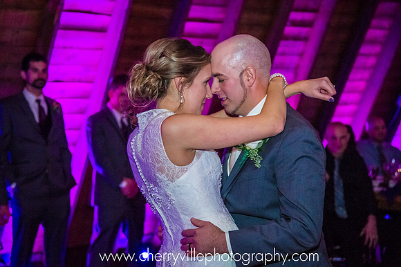 #PeronaFarm #CherryvillePhotography #NJWedding  #NJWedding #CherryvillePhotography cherryville-photography-clinton-hunterdon-county-NJ-wedding-photographer1376