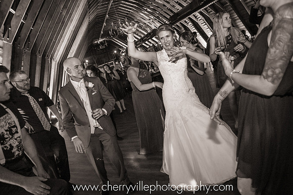 #PeronaFarm #CherryvillePhotography #NJWedding  #NJWedding #CherryvillePhotography cherryville-photography-clinton-hunterdon-county-NJ-wedding-photographer1391