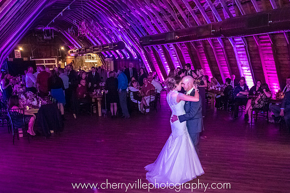 #PeronaFarm #CherryvillePhotography #NJWedding  #NJWedding #CherryvillePhotography cherryville-photography-clinton-hunterdon-county-NJ-wedding-photographer1389