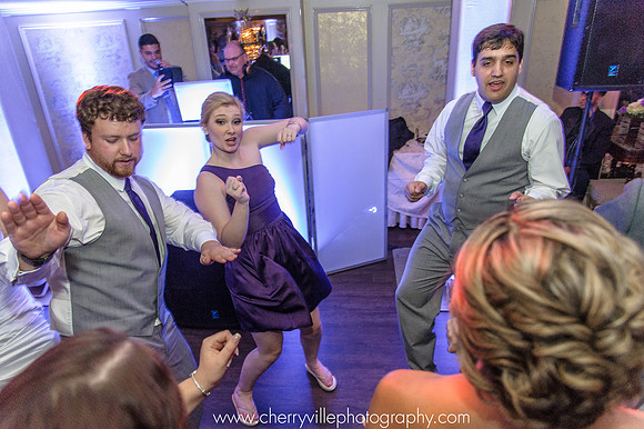 #OldeMillInn #NJWedding #CherryvillePhotography cherryville-photography-clinton-hunterdon-county-NJ-wedding-photographer34