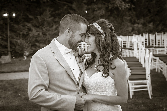 #NJWedding #WilshireGrandHotel #CherryvillePhotography, cherryville-photography-clinton-hunterdon-county-NJ-wedding-photographer, cute-sweet-fun-must-have-bride-groom-picture-the-wilshire-grand-hotel5