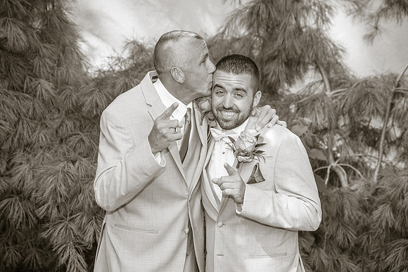 #NJWedding #WilshireGrandHotel #CherryvillePhotography, cherryville-photography-clinton-hunterdon-county-NJ-wedding-photographer, cute-sweet-fun-must-have-bride-groom-picture-the-wilshire-grand-hotel5