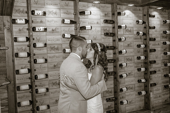 #NJWedding #WilshireGrandHotel #CherryvillePhotography, cherryville-photography-clinton-hunterdon-county-NJ-wedding-photographer, cute-sweet-fun-must-have-bride-groom-picture-the-wilshire-grand-hotel5
