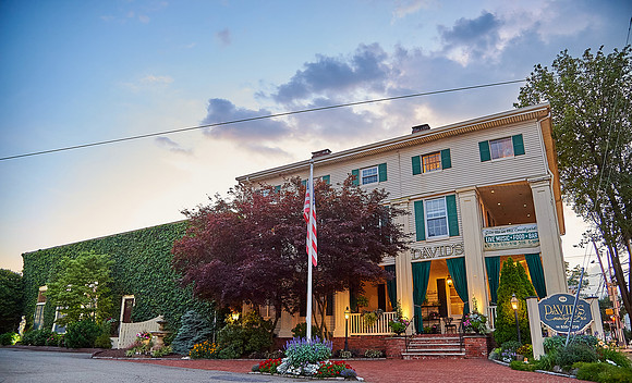 David's Country Inn, Hackettstown, NJ Wedding Photography Pictures