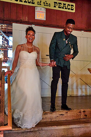 51Wedding Photography at Jacks Barn in Oxford NJ taken by CherryvillePhotography Flemington, Clinton, Hunterdon County NJ