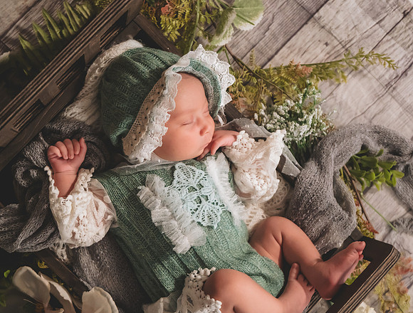 Newborn portrait at Clinton studio with eyes open.
