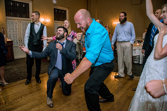 39,cherryville-photography-clinton-hunterdon-county-NJ-wedding-photographer, cute-sweet--fun-must-have-bride-groom-picture-davids-country-inn