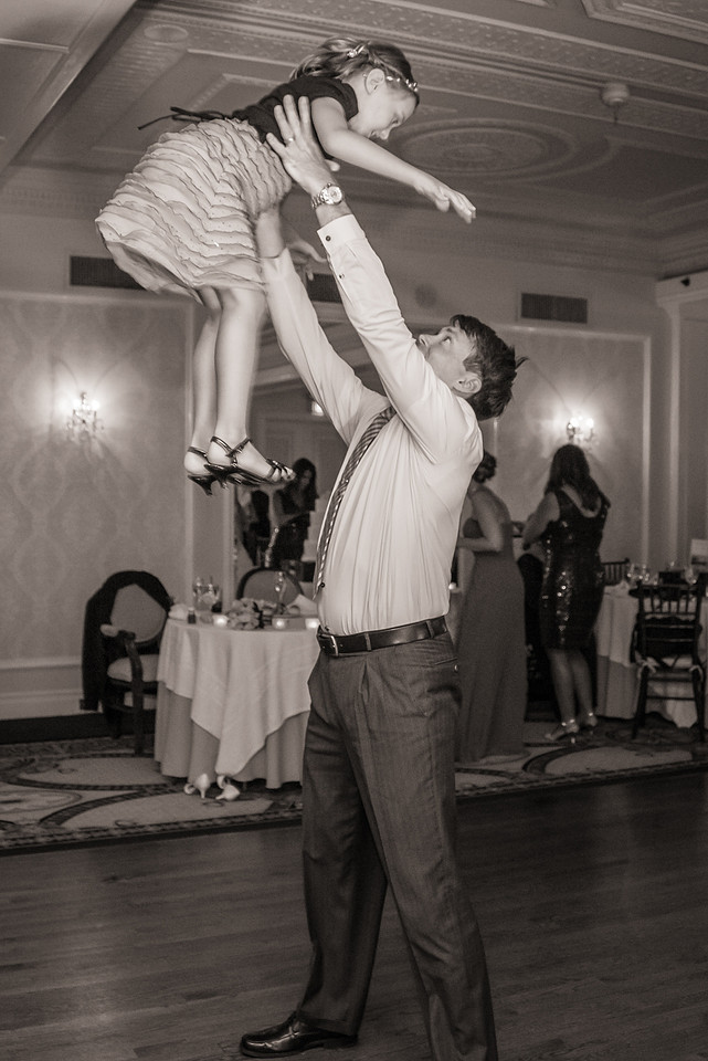 cherryville-photography-clinton-hunterdon-county-NJ-wedding-photographer, cute-sweet--fun-must-have-bride-groom-picture-molly-pitcher-inn