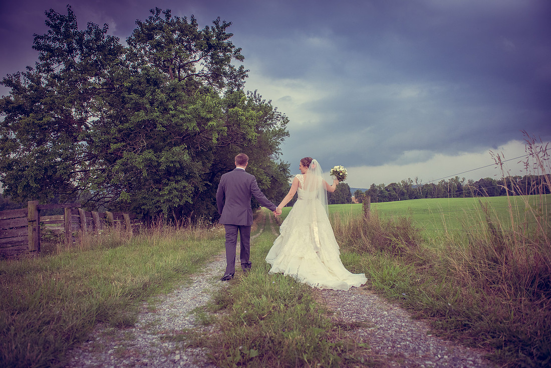 1,clinton-hunterdon-county-NJ-wedding-photographer, cute-sweet--fun-must-have-bride-groom-picture-beaver-brook-cc-cherryville-photography