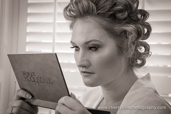4#NJWedding #FiddlersElbow #CherryvillePhotography cherryville-photography-clinton-hunterdon-county-NJ-wedding-photographer, cute-sweet--fun-must-have-bride-groom-picture-fiddlers-elbow19