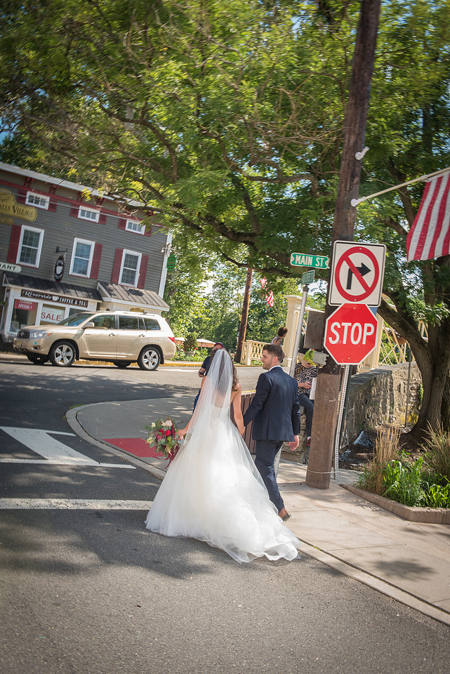 4,#NJWedding #CherryvillePhotography cherryville-photography-clinton-hunterdon-county-NJ-wedding-photographer, cute-sweet--fun-must-have-bride-groom-picture-farmhouse-at-the-grand-colonial-immaculate-
