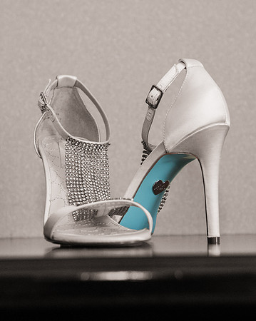 wedding shoes with blue heel nj wedding photographer