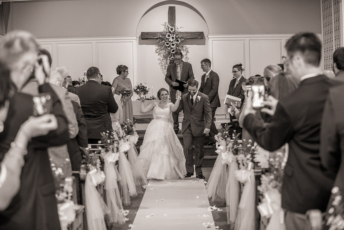 1,clinton-hunterdon-county-NJ-wedding-photographer, cute-sweet--fun-must-have-bride-groom-picture-beaver-brook-cc-cherryville-photography